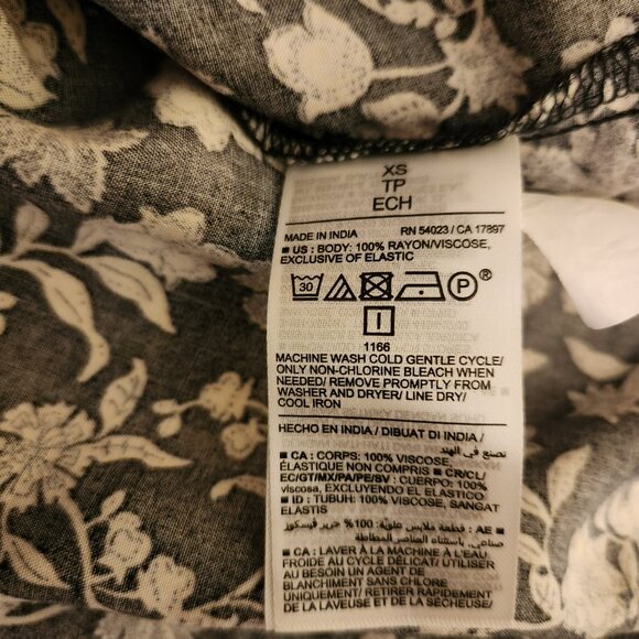 ❤️ 4/$20 Old Navy dress Women's XS Black ivory floral Sleeveless summer flare - Picture 12 of 13